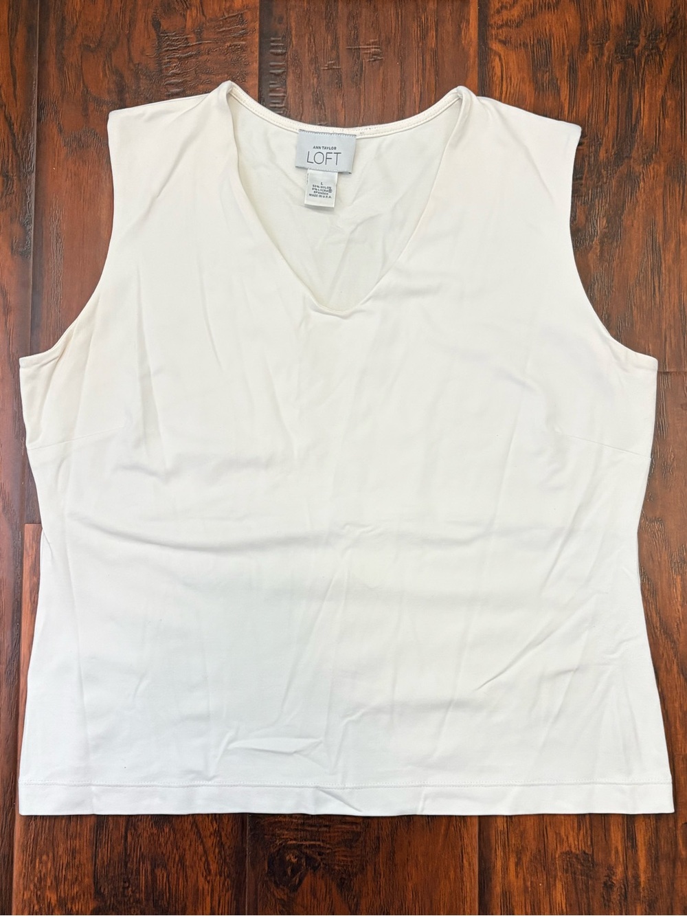 Ann Taylor LOFT White Sleeveless V Neck Stretch Top Size L Made in USA